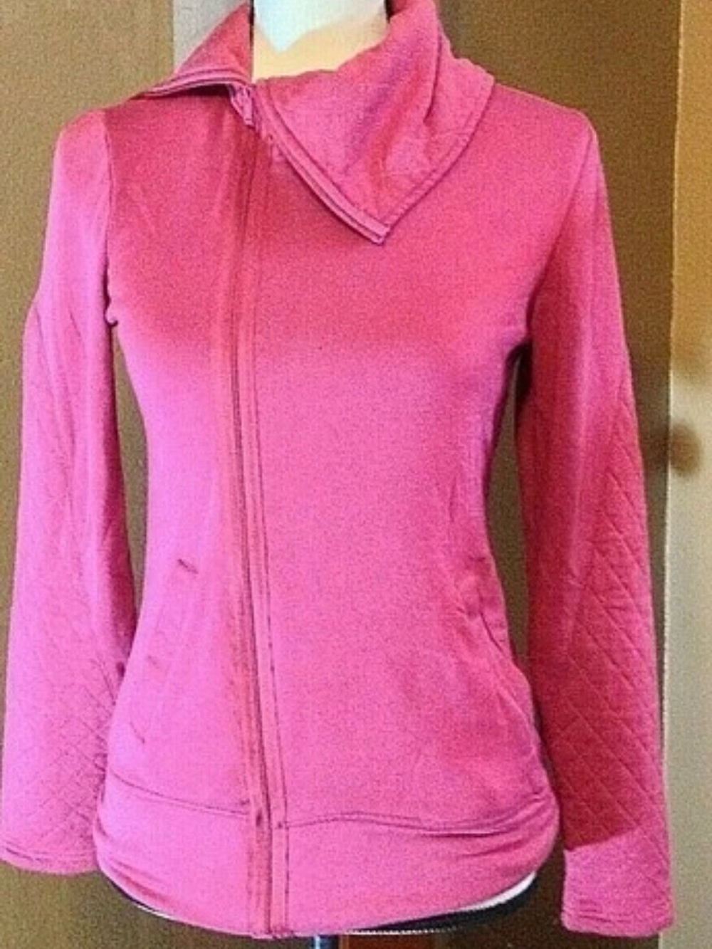 Evy’s Tree Women’s Pink Zip-Up Jacket XS asymmetrical Lizzie